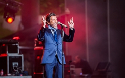 Doanh nghiệp, nhãn hàng chi tiền tỉ cho nghệ thuật